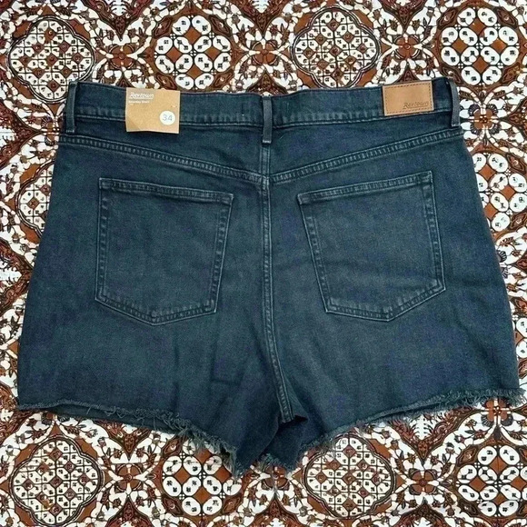 NWT Revtown Decade Denim Saturday Shorts Size 34 - Picture 8 of 10